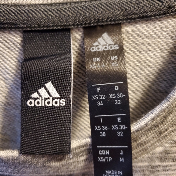 Adidas Tank - Picture 6 of 6